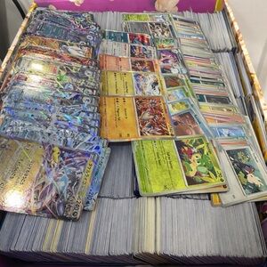 100 Pokémon Cards Bulk Lot–Guaranteed 1 V or EX – Holos & Rev Holos CN/KR/JP/EN